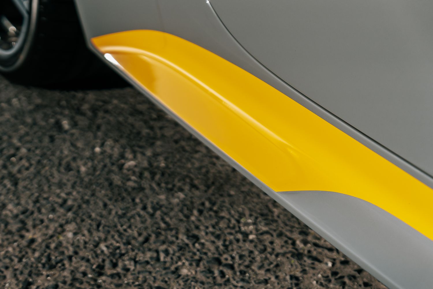 Aston Martin Vantage S V8 Auto