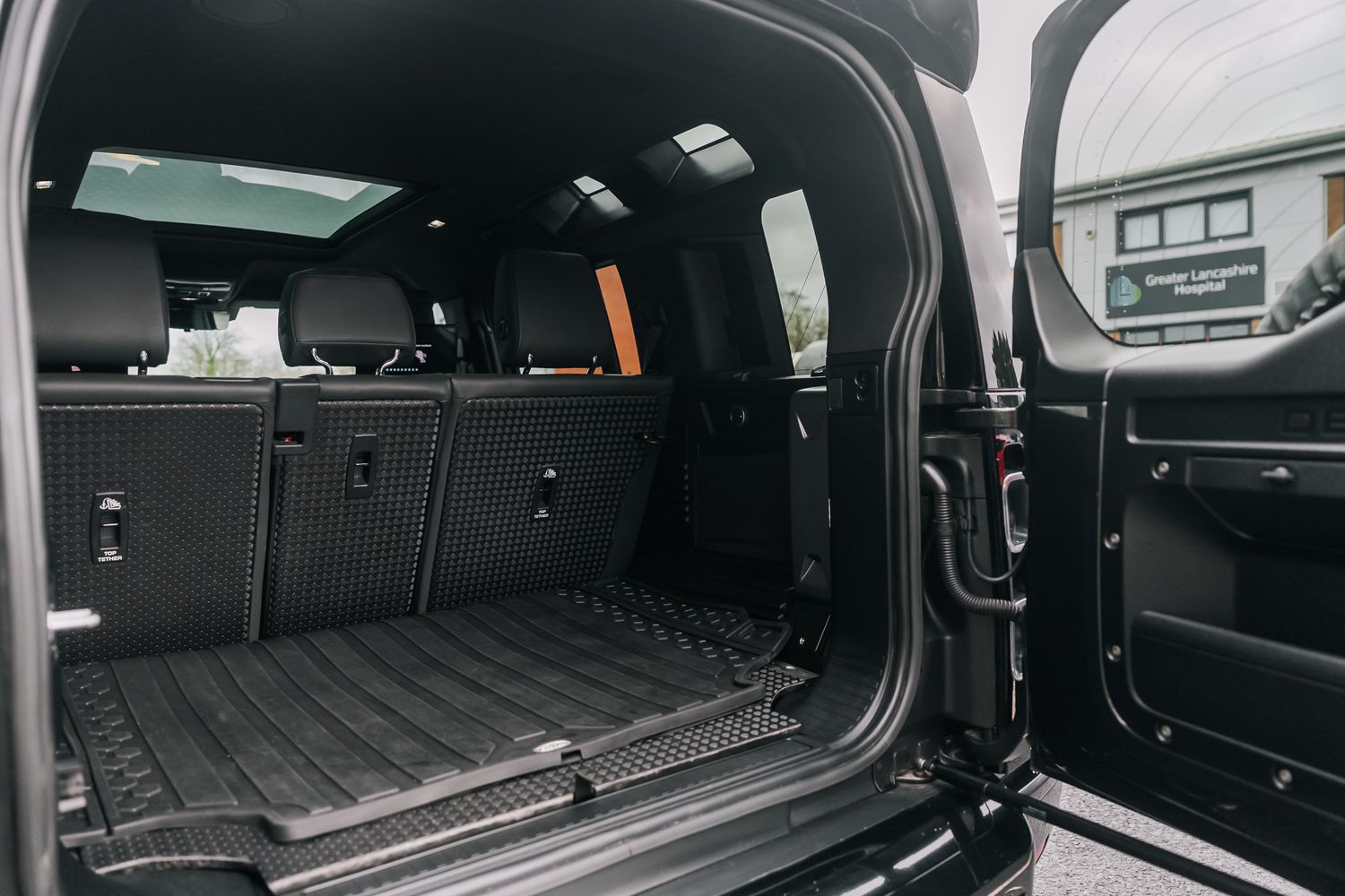 Land Rover Defender 110 V8 5.0 P525
