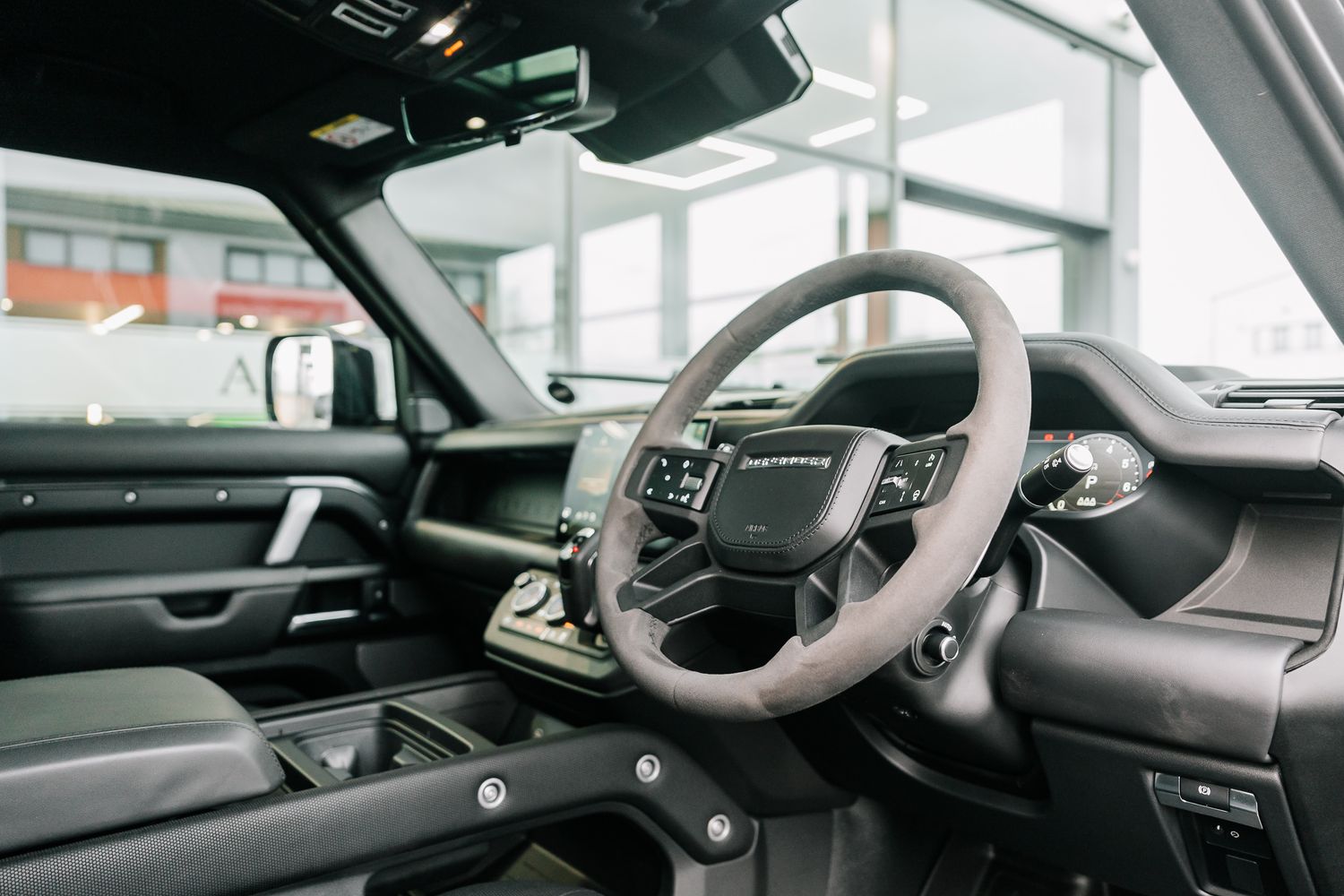 Land Rover Defender 110 V8 5.0 P525