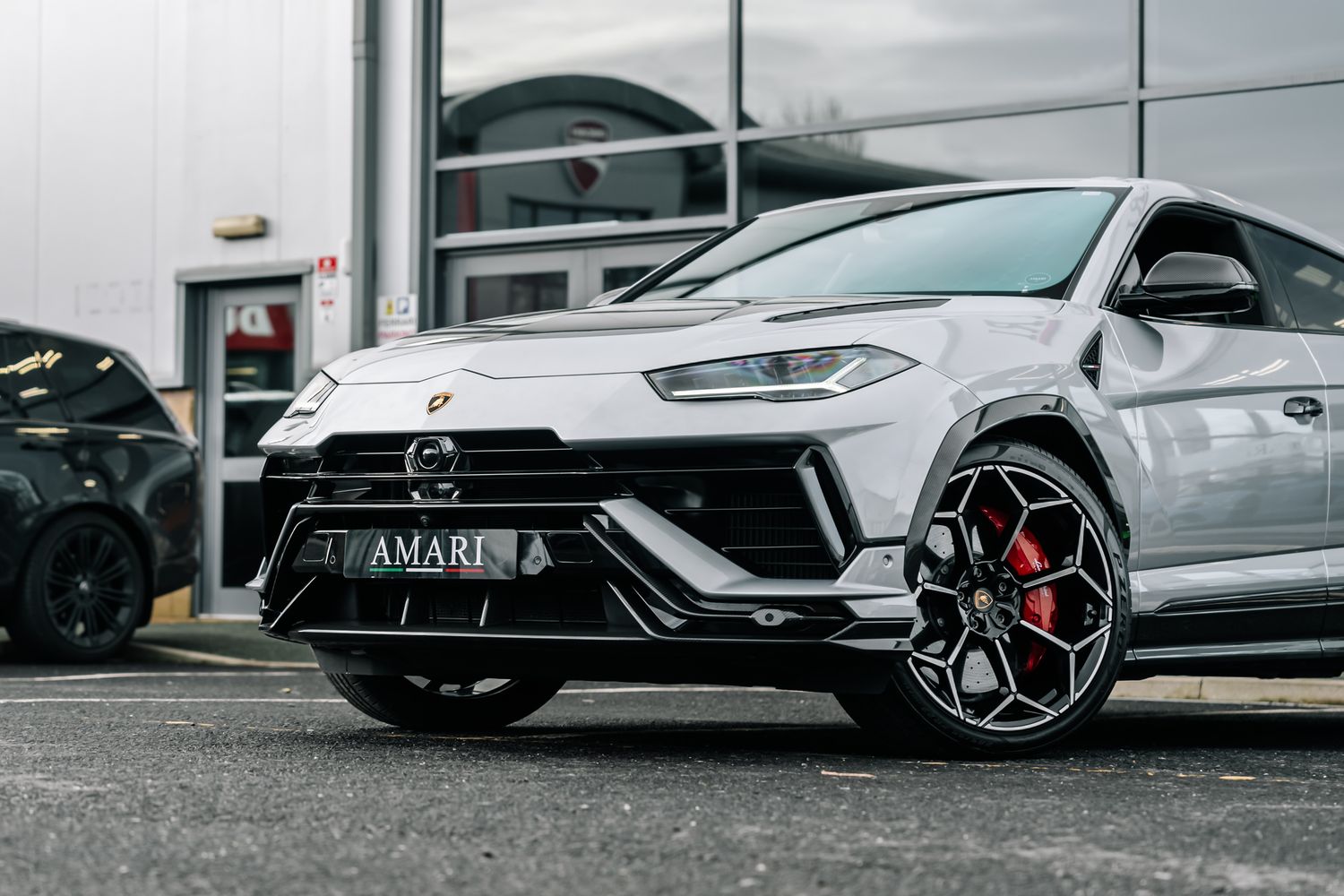 Lamborghini Urus Performante V8