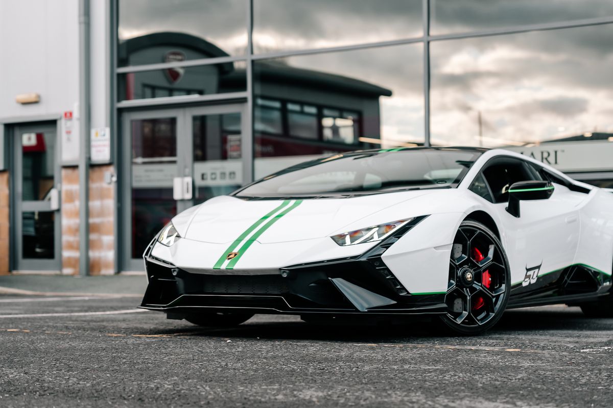 Lamborghini Huracan Tecnica 60th Anniversary