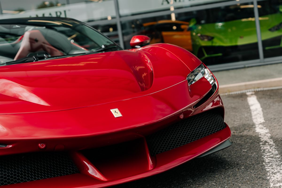 Ferrari SF90 Spider