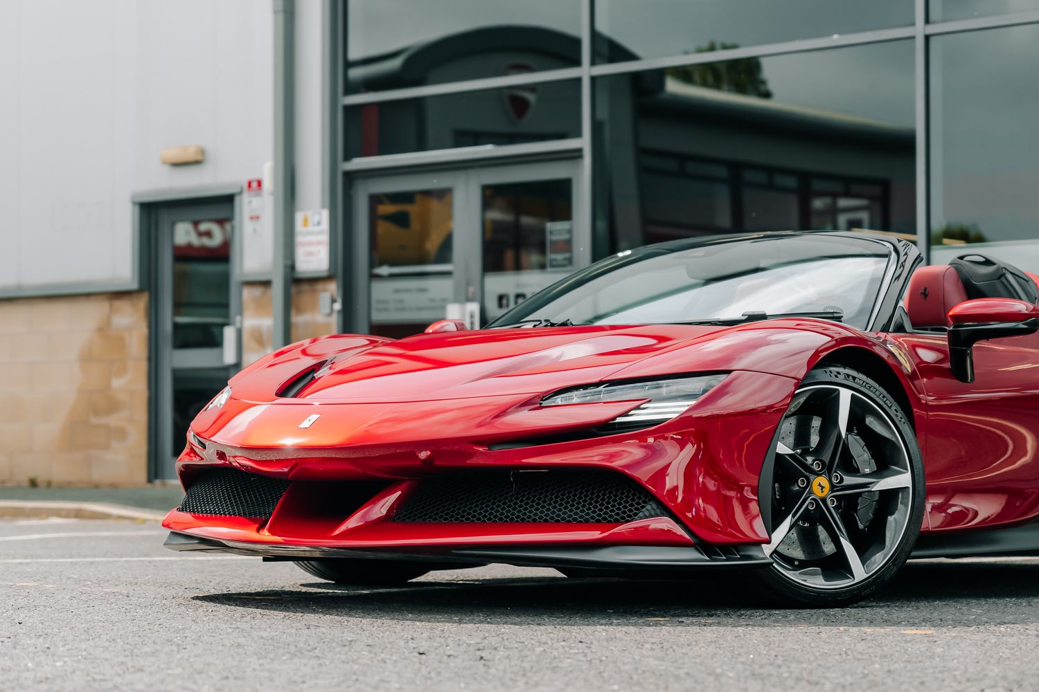 Ferrari SF90 Spider