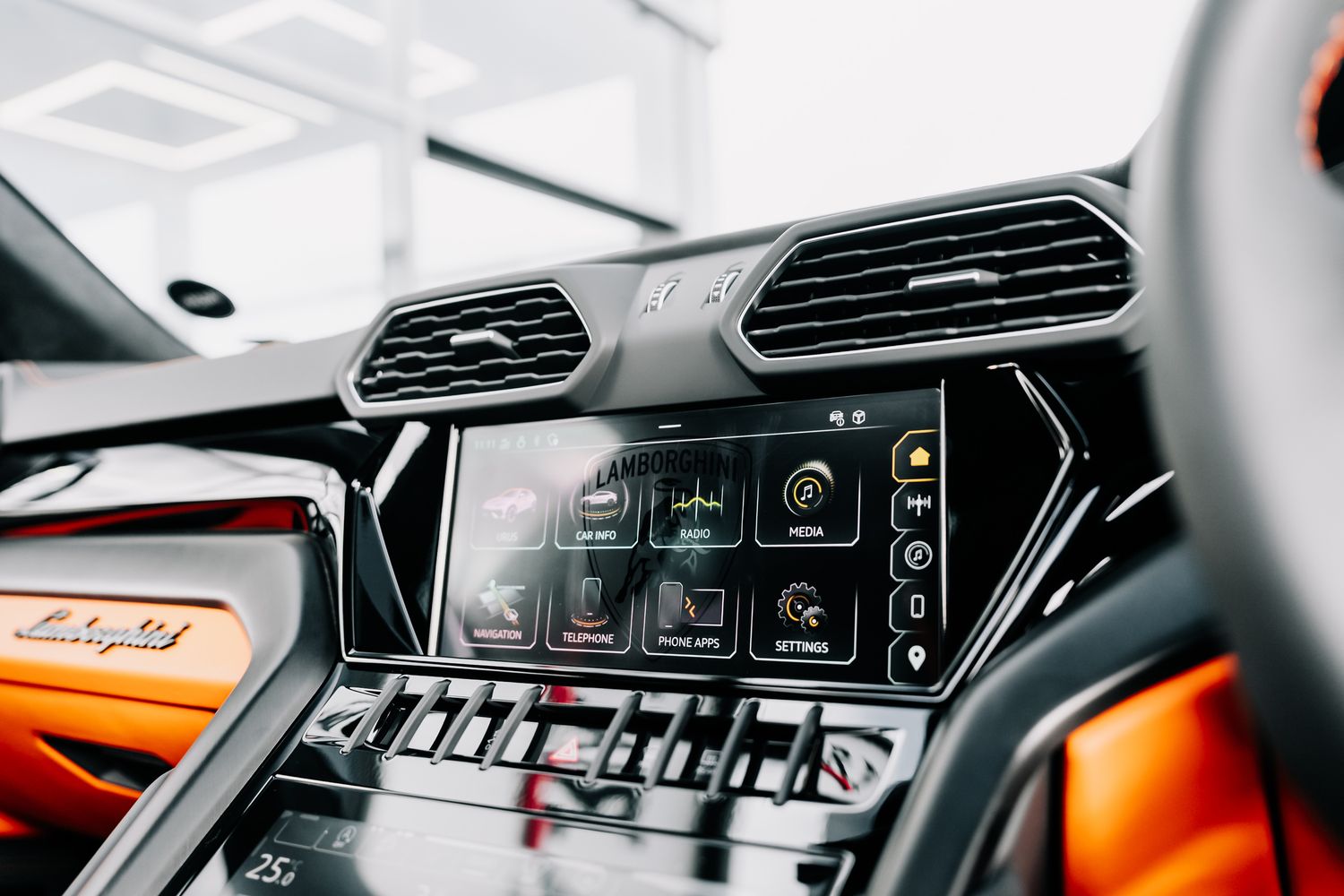 Lamborghini Urus S