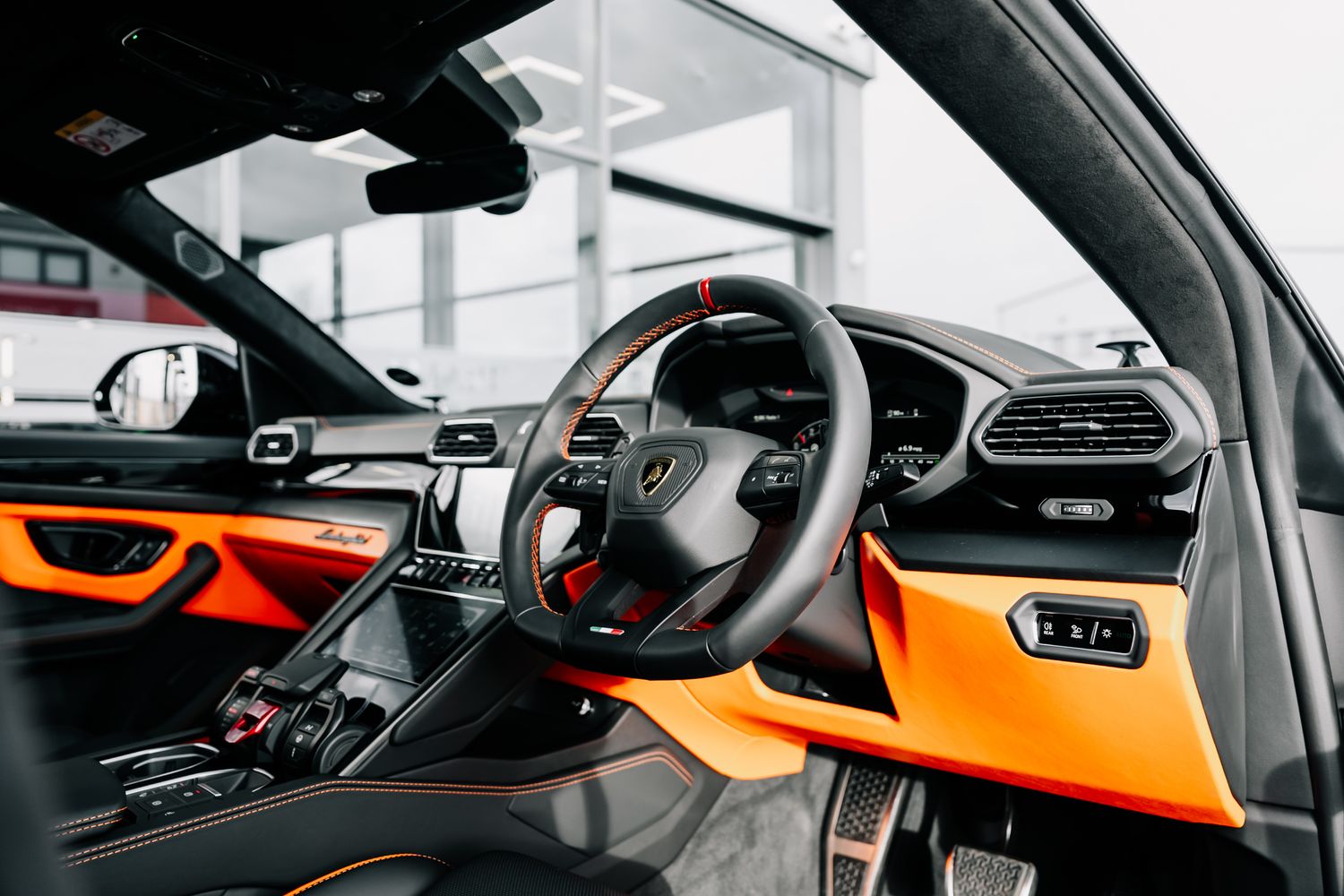 Lamborghini Urus S