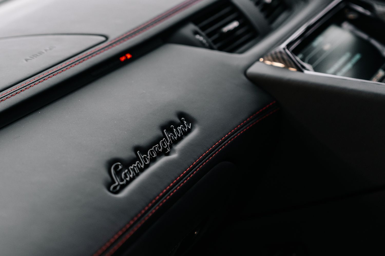 Lamborghini Aventador S