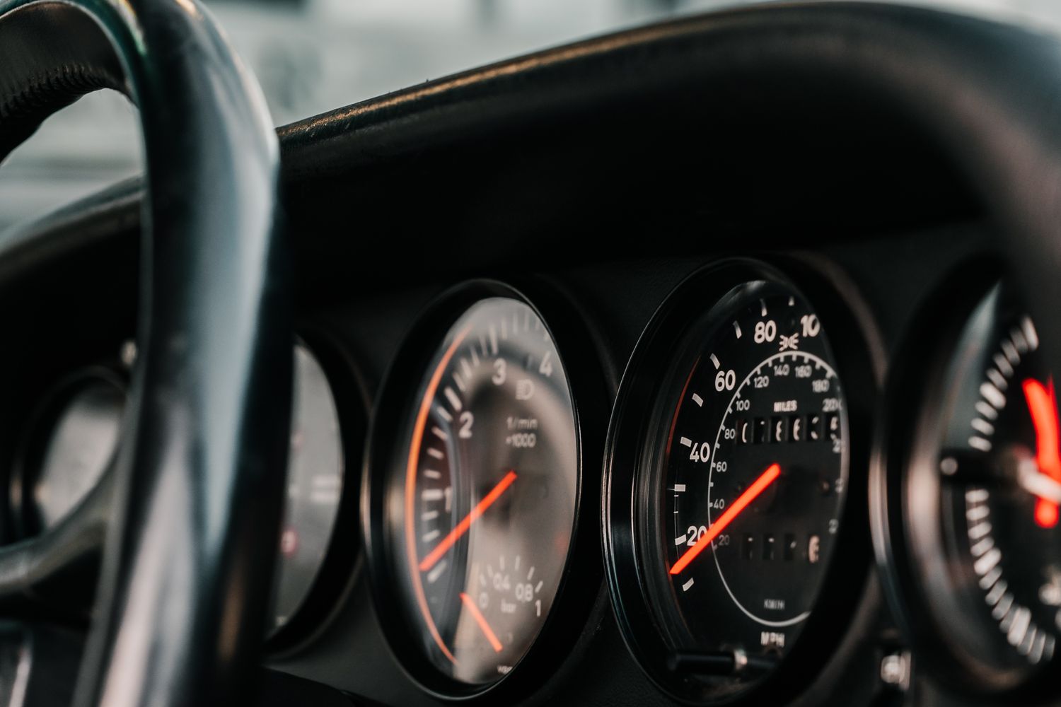 Porsche 911 Turbo 930 - 4 Speed Manual Gearbox