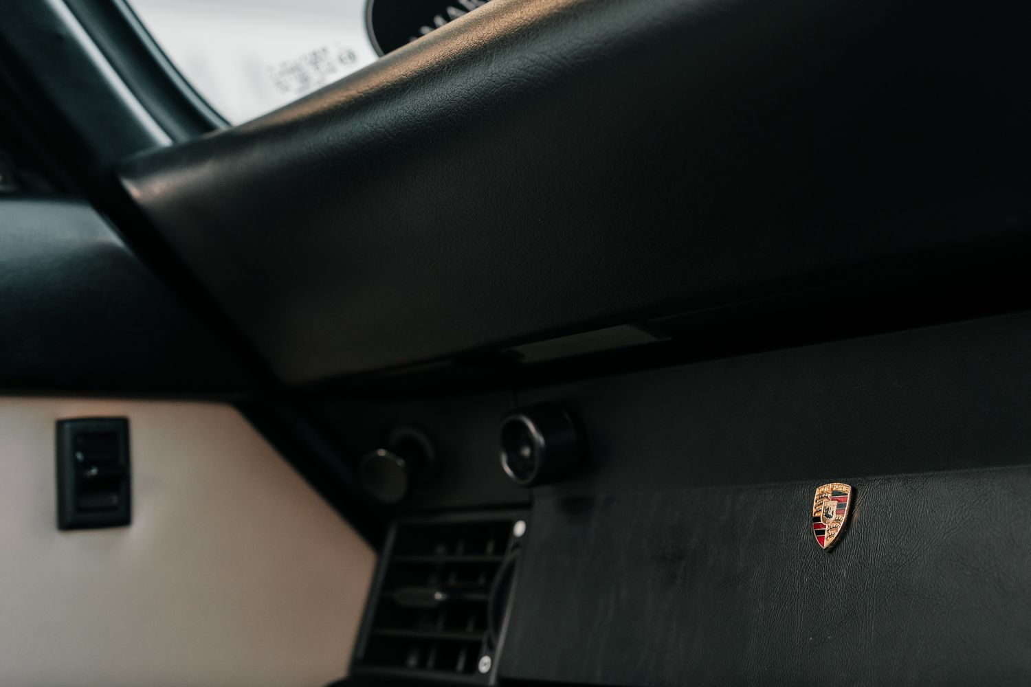 Porsche 911 Turbo 930 - 4 Speed Manual Gearbox