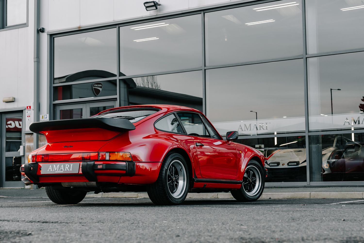 Porsche 911 Turbo 930 - 4 Speed Manual Gearbox