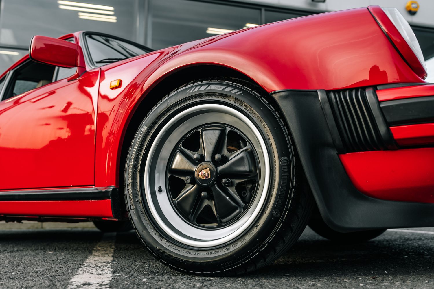 Porsche 911 Turbo 930 - 4 Speed Manual Gearbox