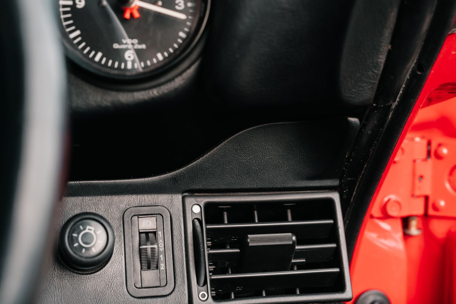 Porsche 911 Turbo 930 - 4 Speed Manual Gearbox