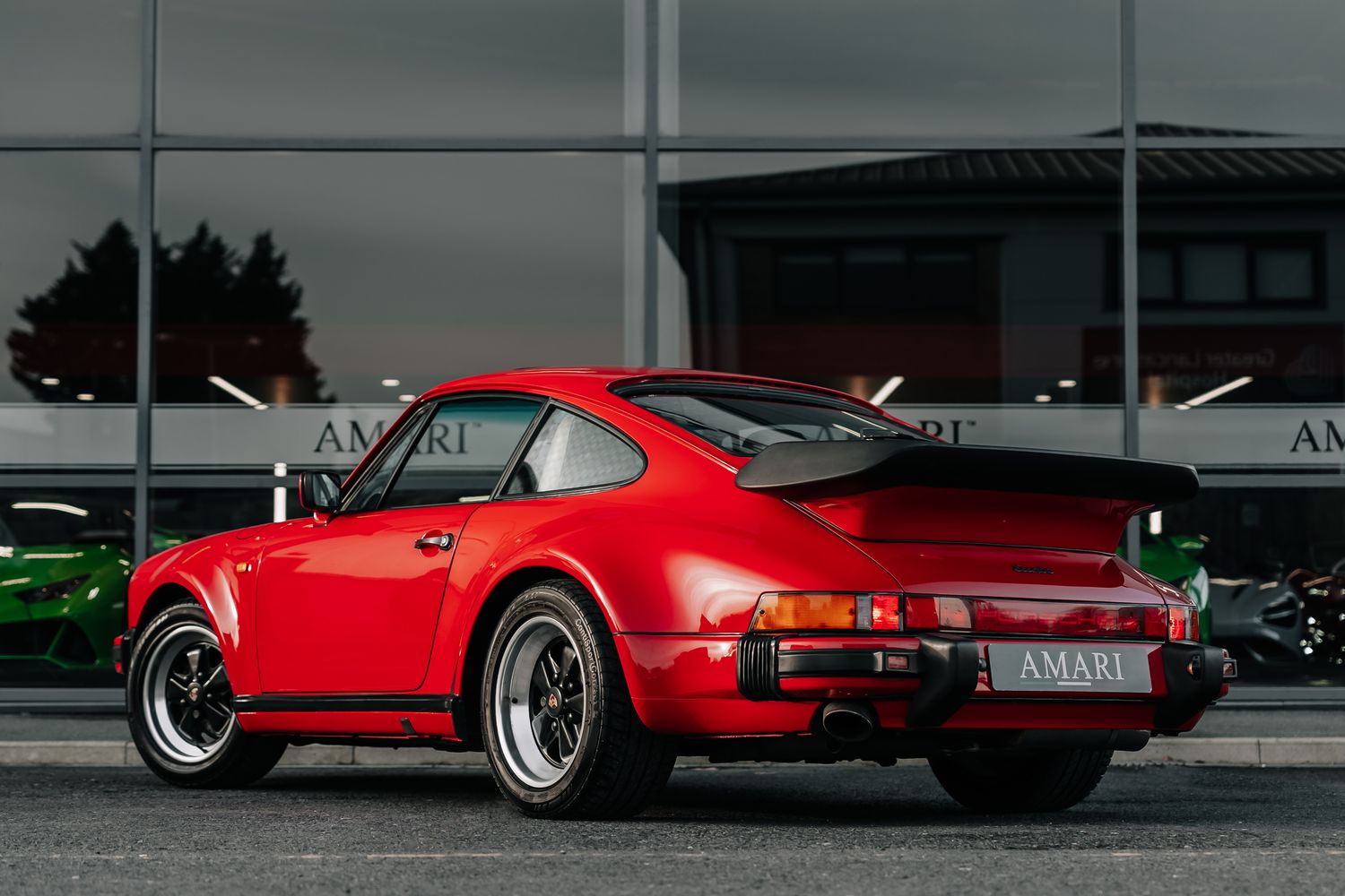 Porsche 911 Turbo 930 - 4 Speed Manual Gearbox