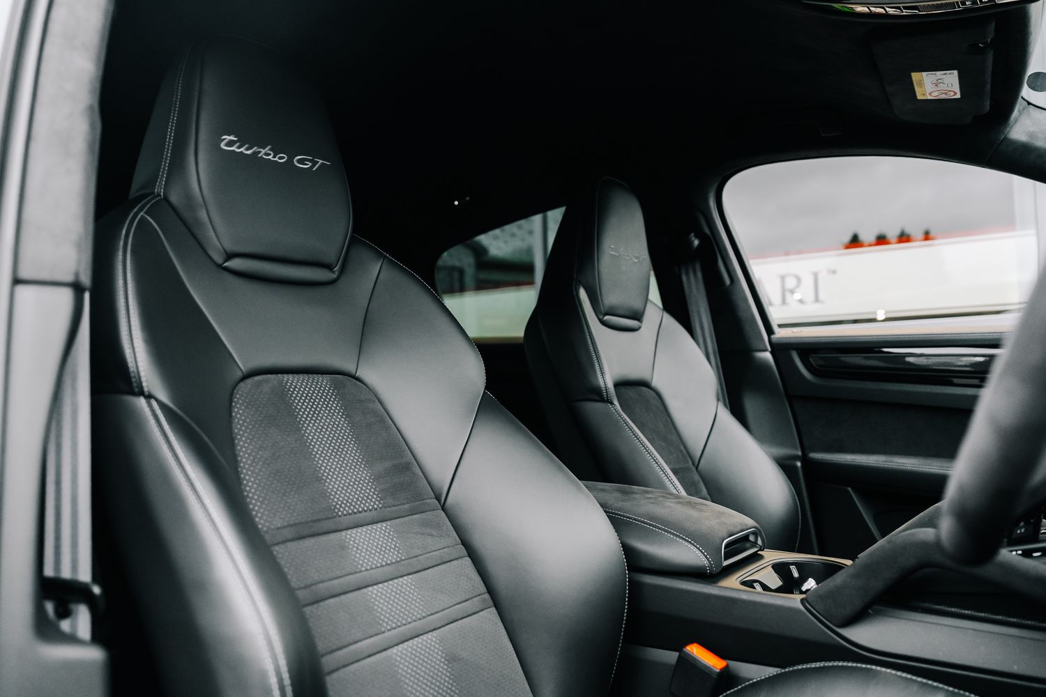 Porsche Cayenne Turbo GT