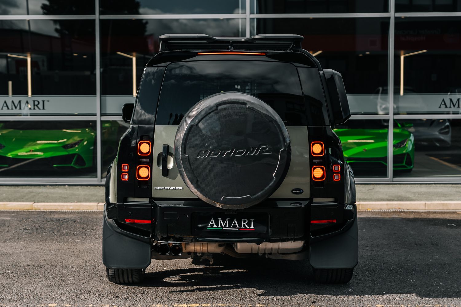 Land Rover Defender 90 D200 Hard Top D MHEV SWB - Motion R Design