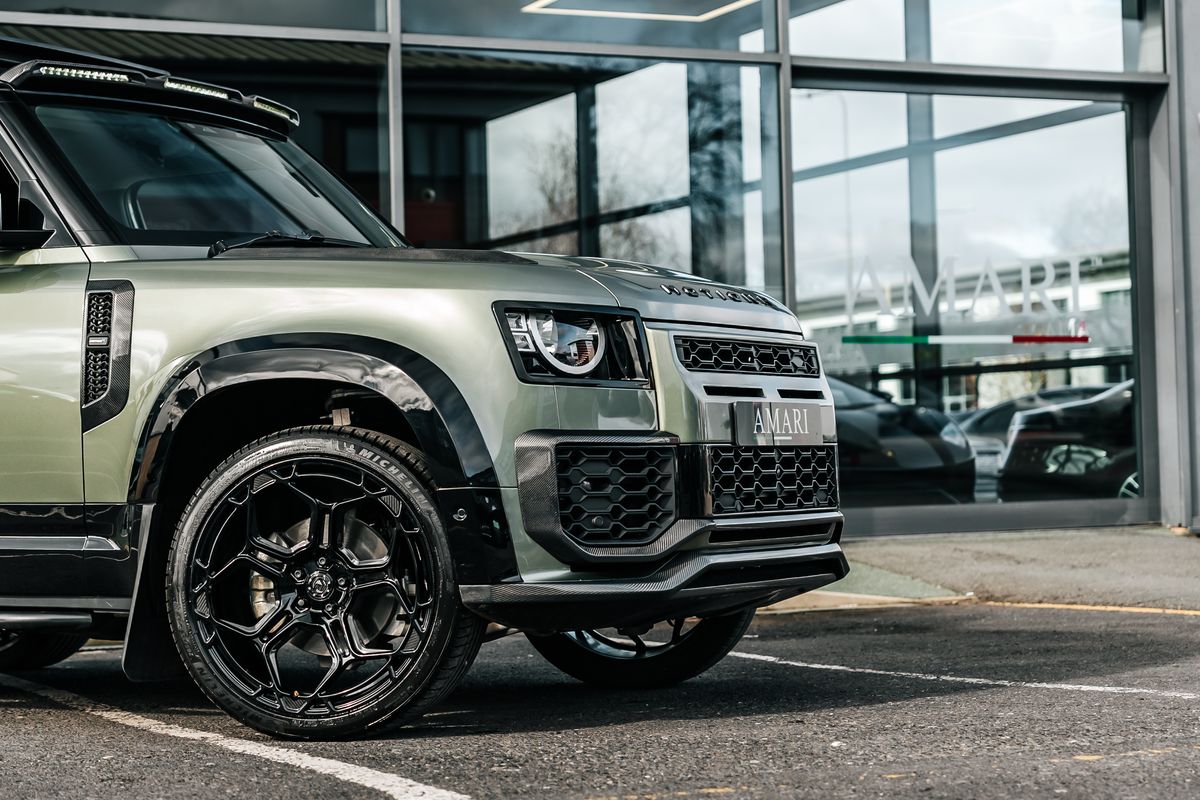 Land Rover Defender 90 D200 Hard Top D MHEV SWB - Motion R Design