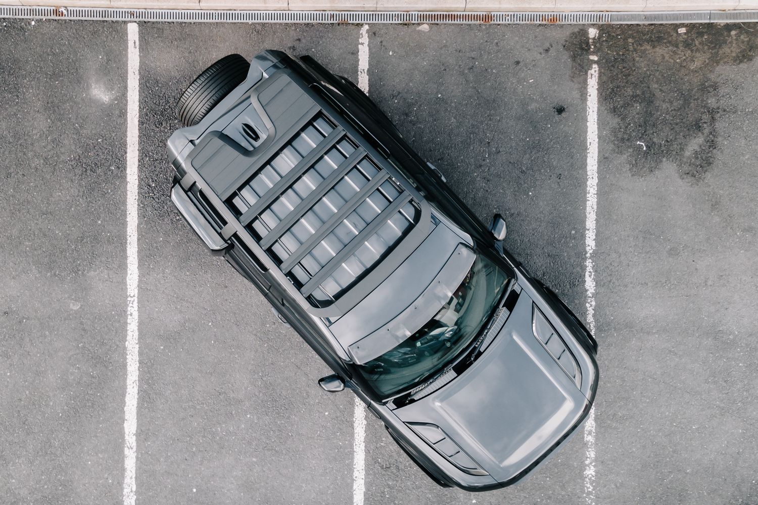 Land Rover Defender 90 D250 Hard Top SE D MHEV - Motion R Design