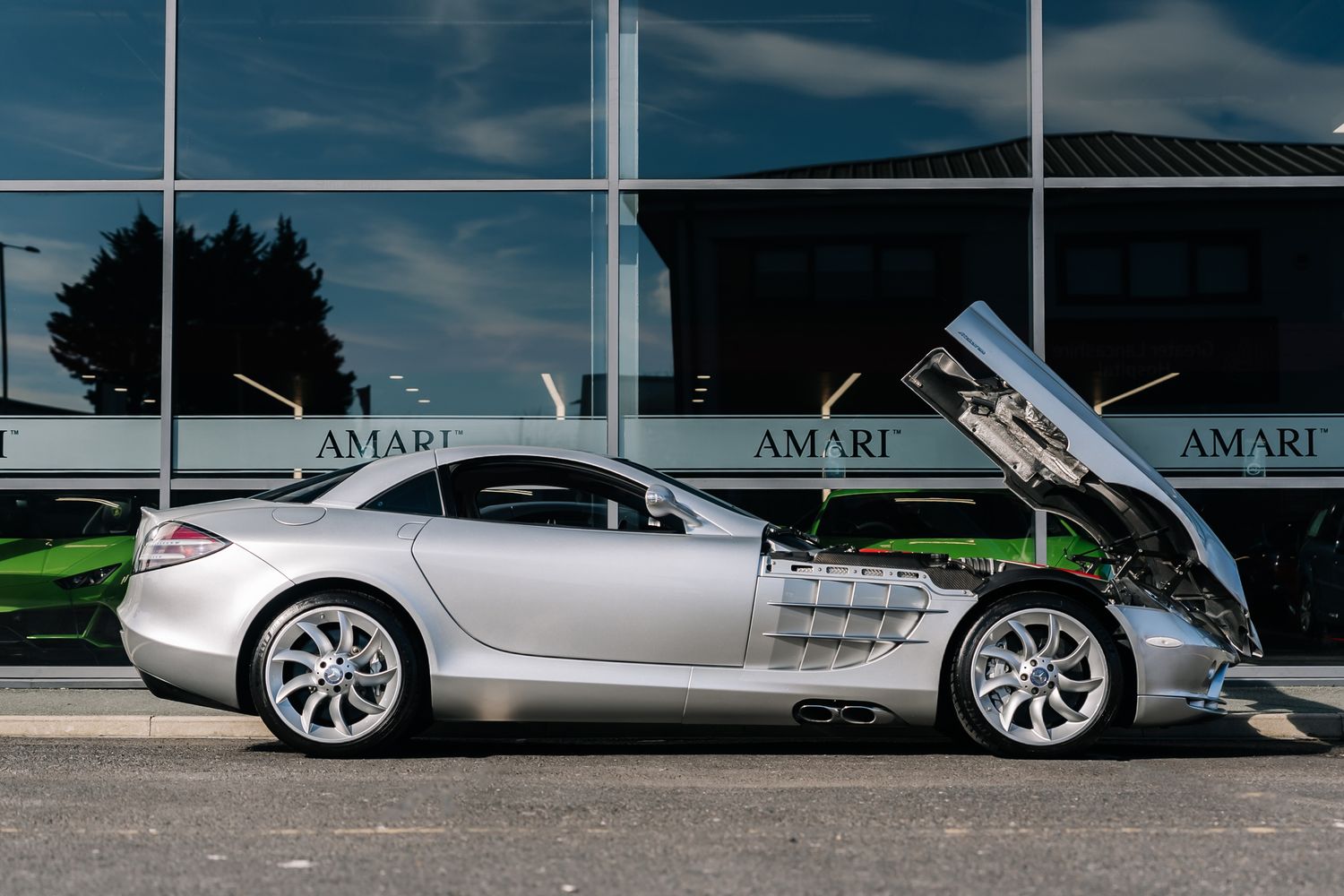 Mercedes-Benz SLR McLaren