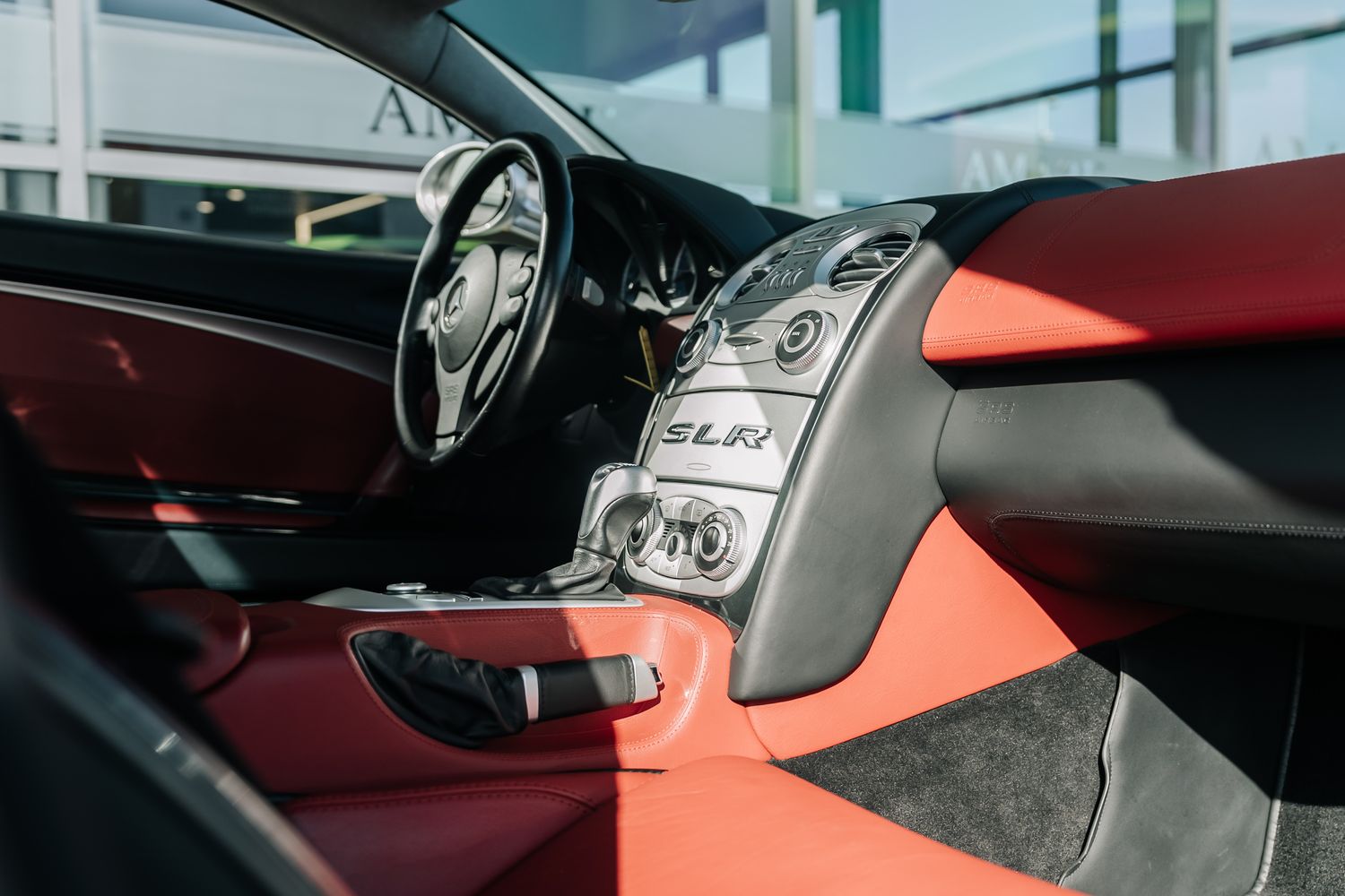 Mercedes-Benz SLR McLaren