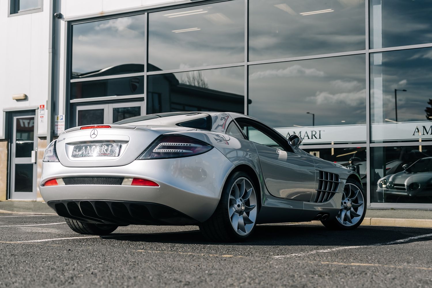 Mercedes-Benz SLR McLaren