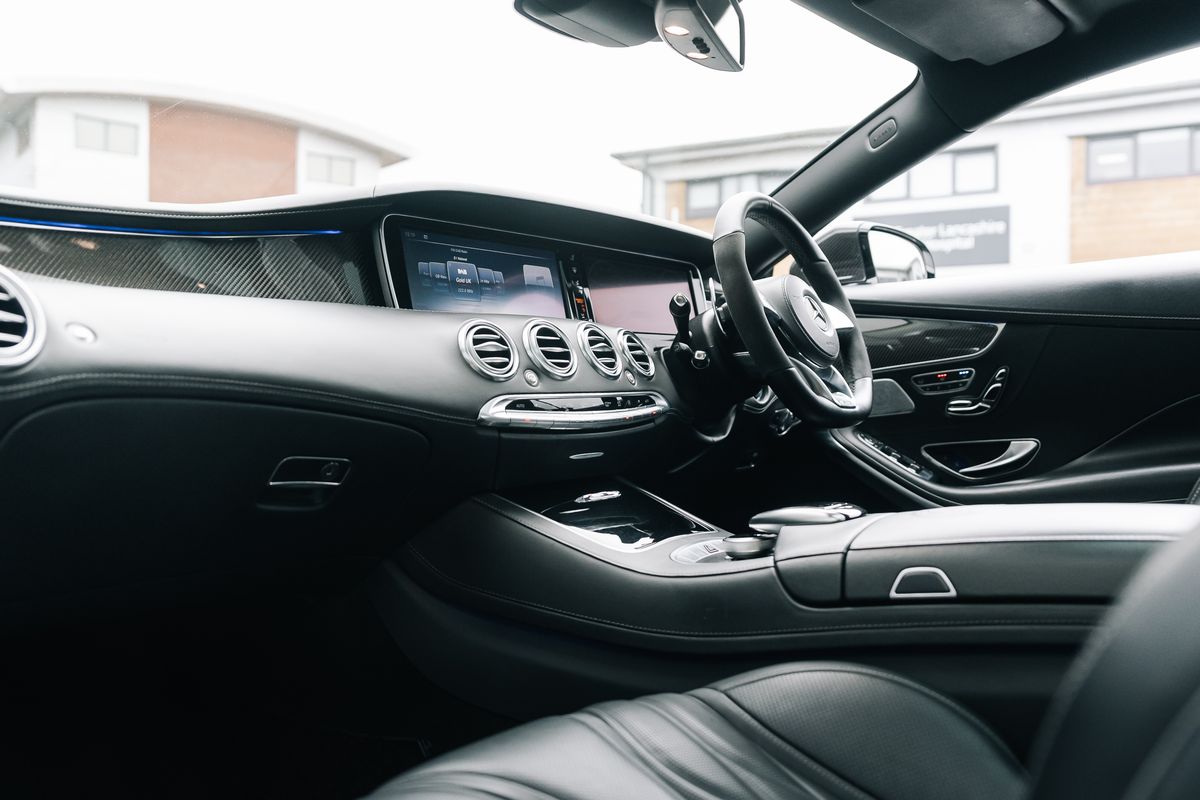 Mercedes-Benz S65 AMG