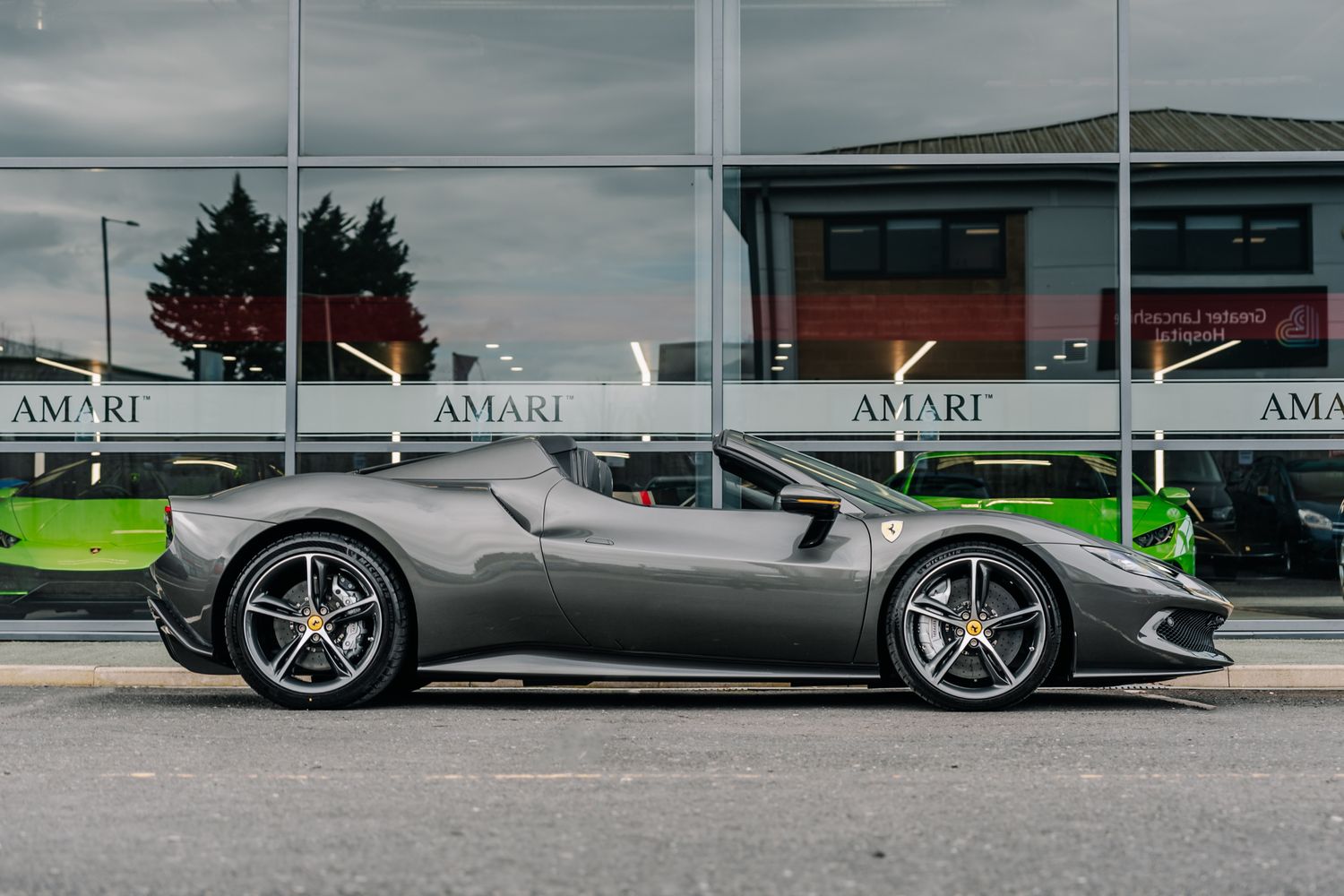 Ferrari 296 GTS
