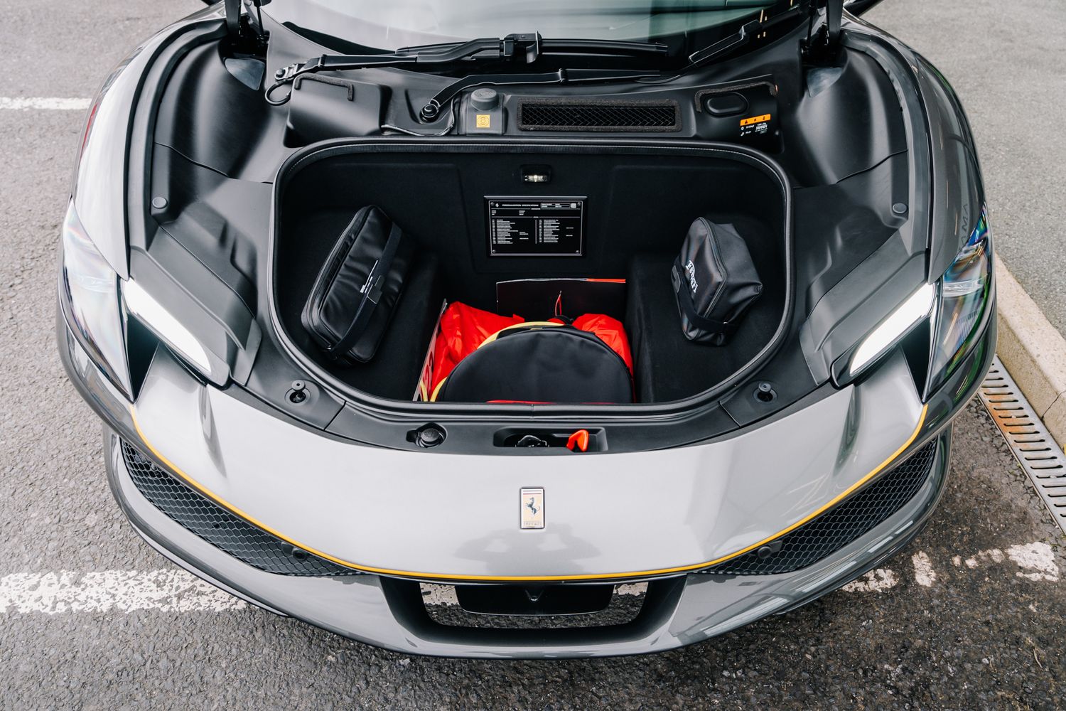 Ferrari 296 GTS