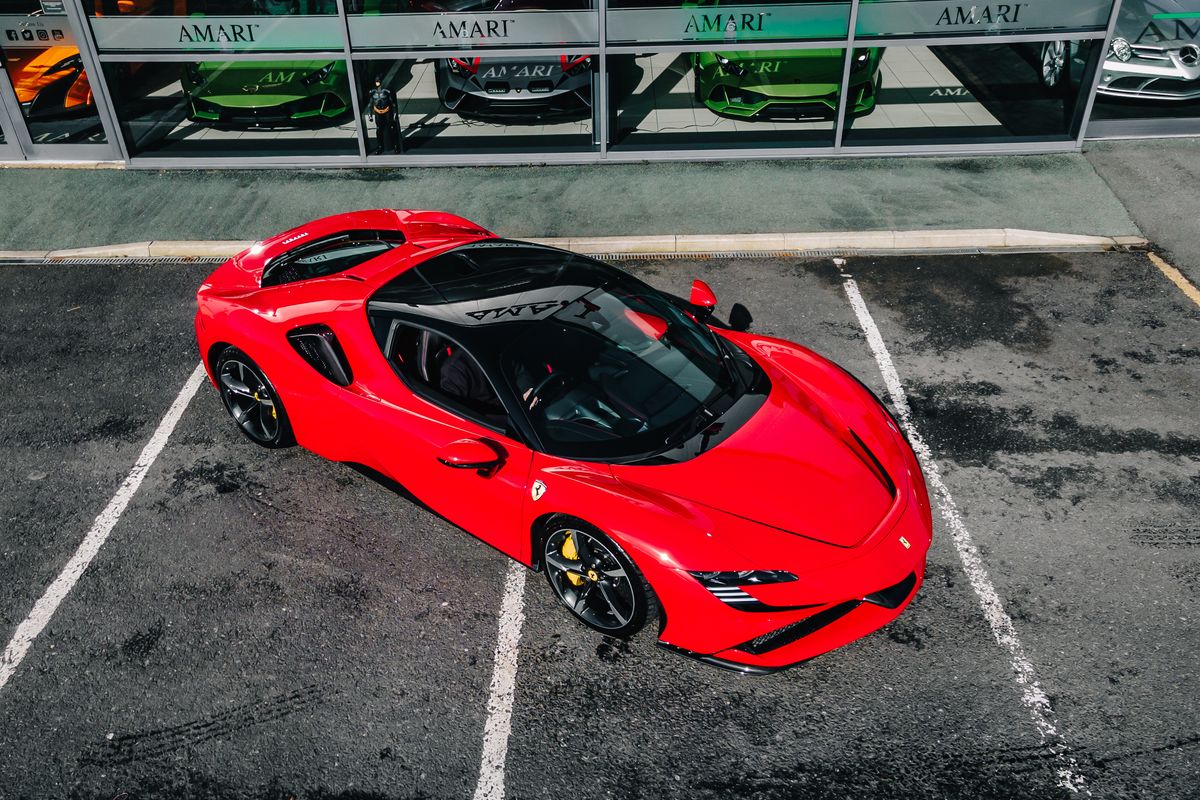 Ferrari SF90 Stradale