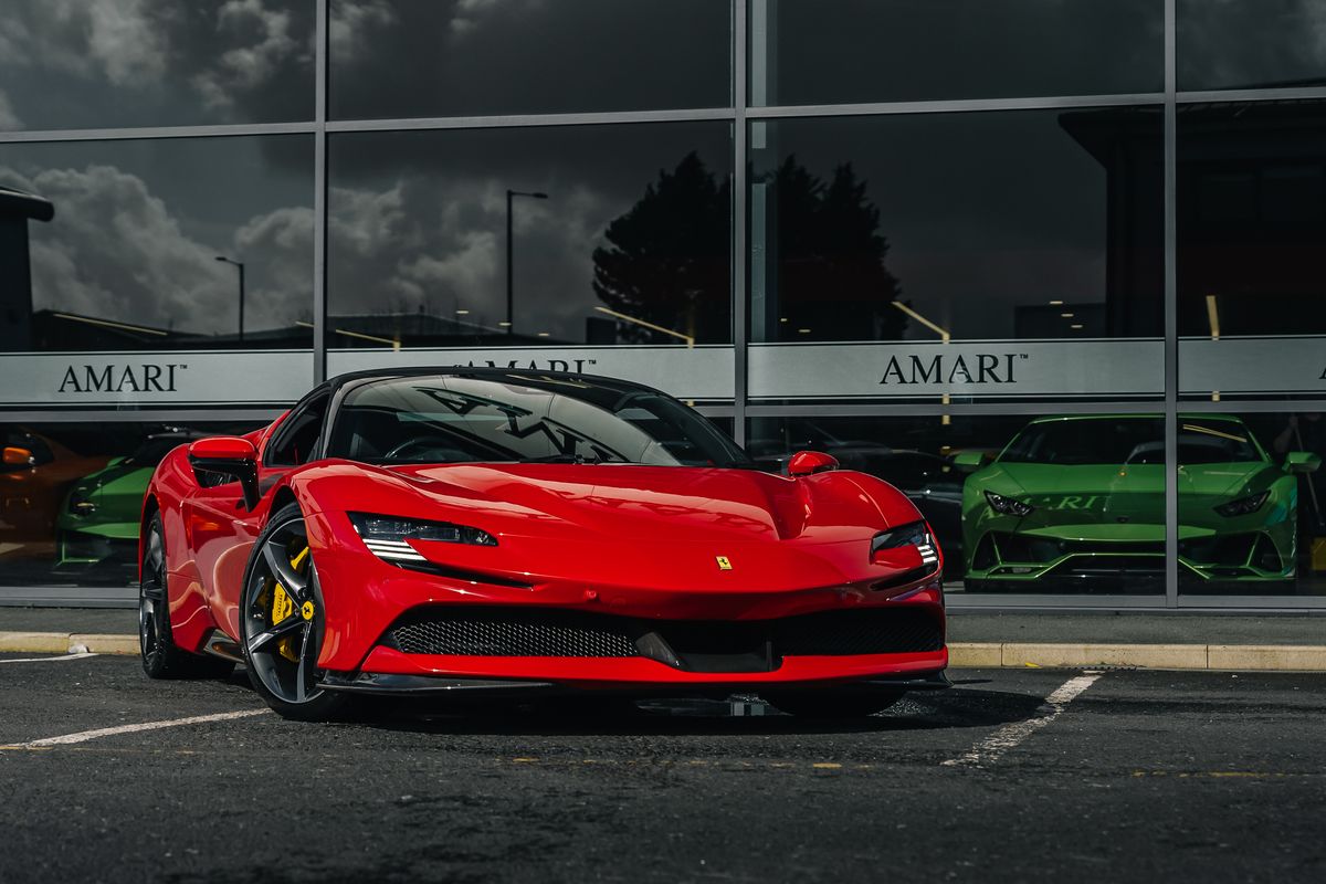 Ferrari SF90 Stradale