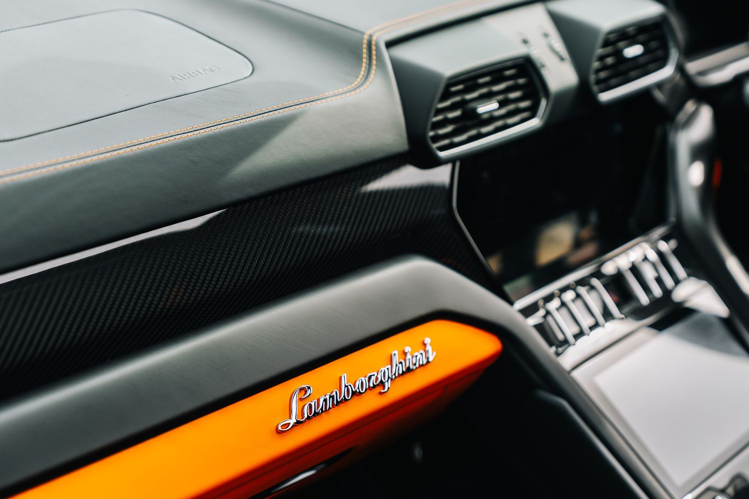 Lamborghini Urus S