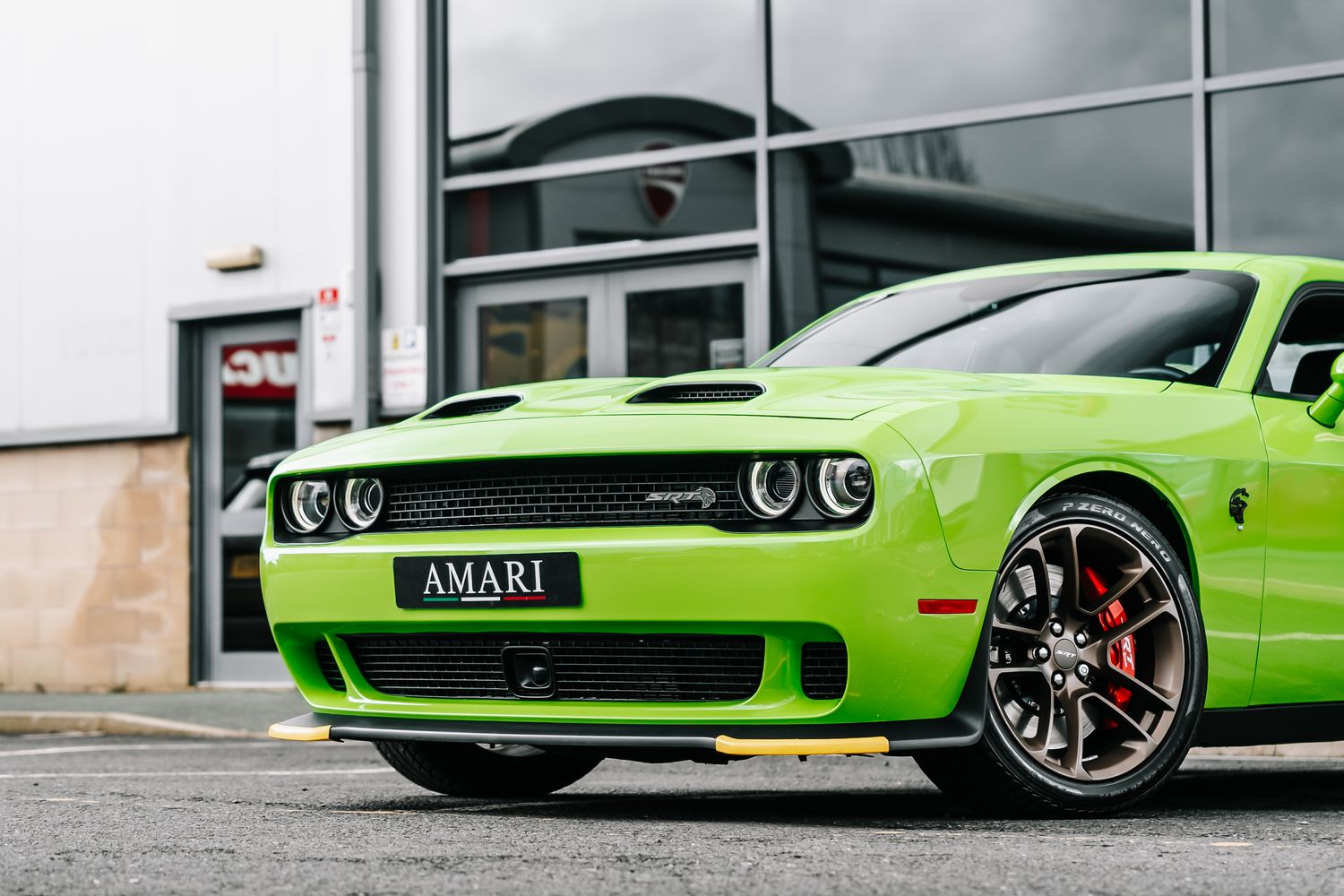 Dodge Challenger SRT Hellcat Jailbreak 807 BHP