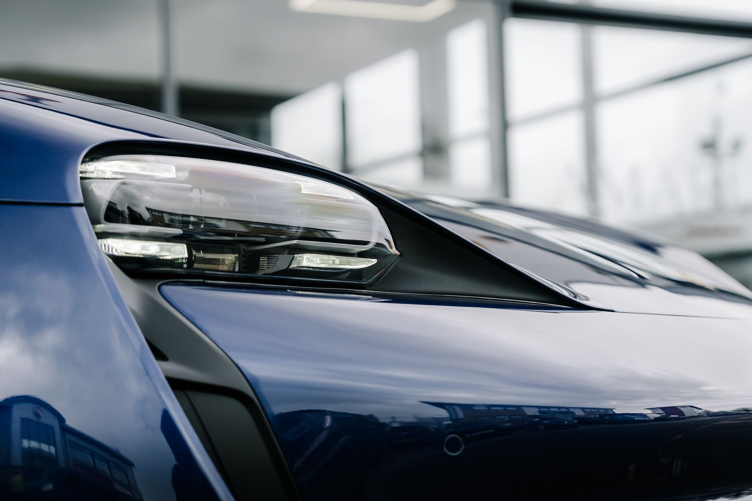 Porsche Taycan 4S 79KWH