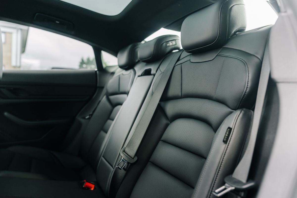 Porsche Taycan 4S 79KWH
