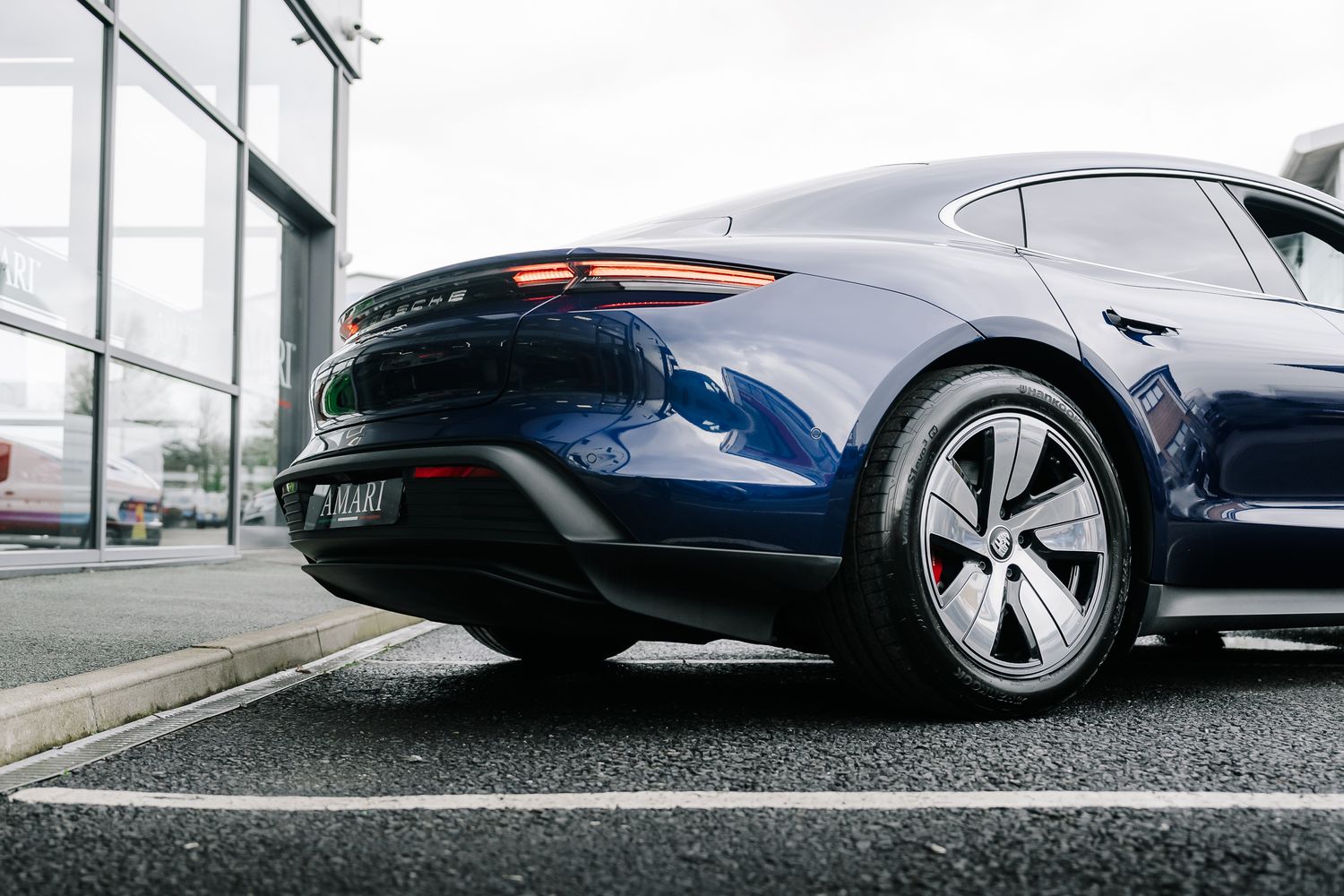 Porsche Taycan 4S 79KWH