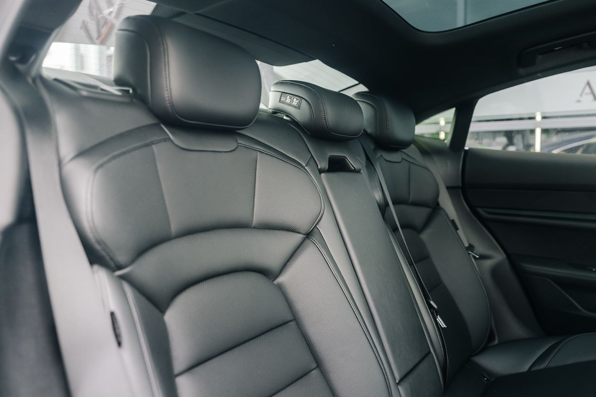Porsche Taycan 4S 79KWH