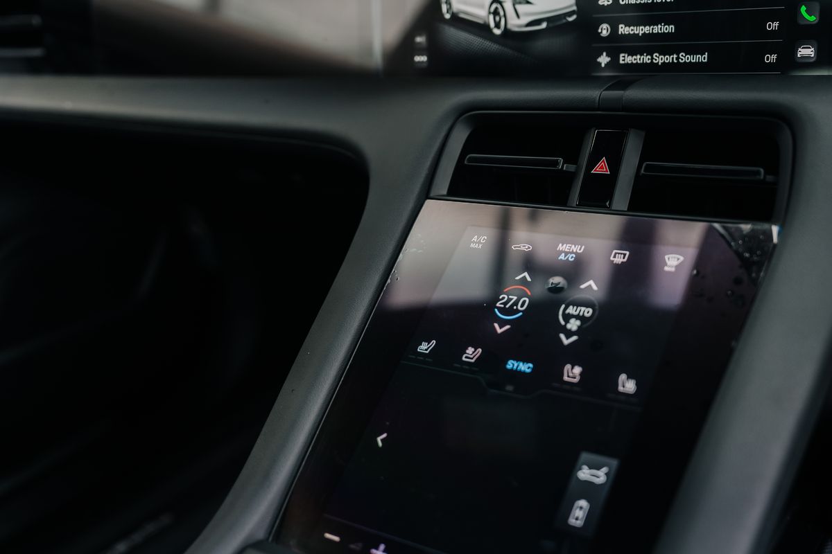 Porsche Taycan 4S 79KWH