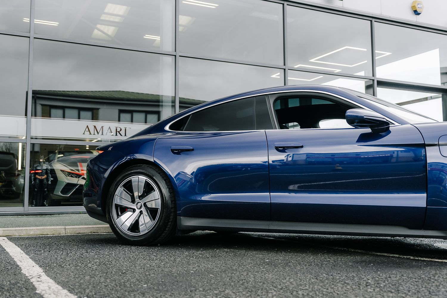 Porsche Taycan 4S 79KWH
