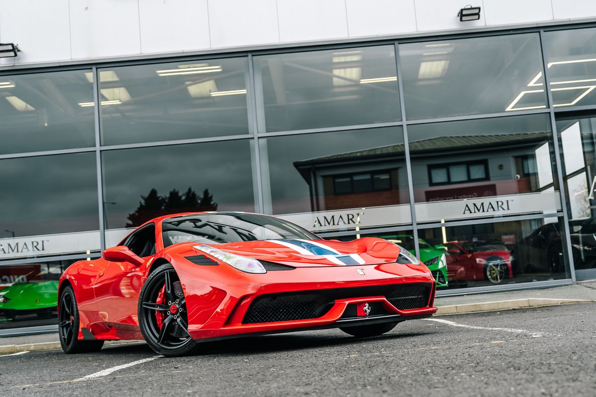 FERRARI 458 SPECIALE