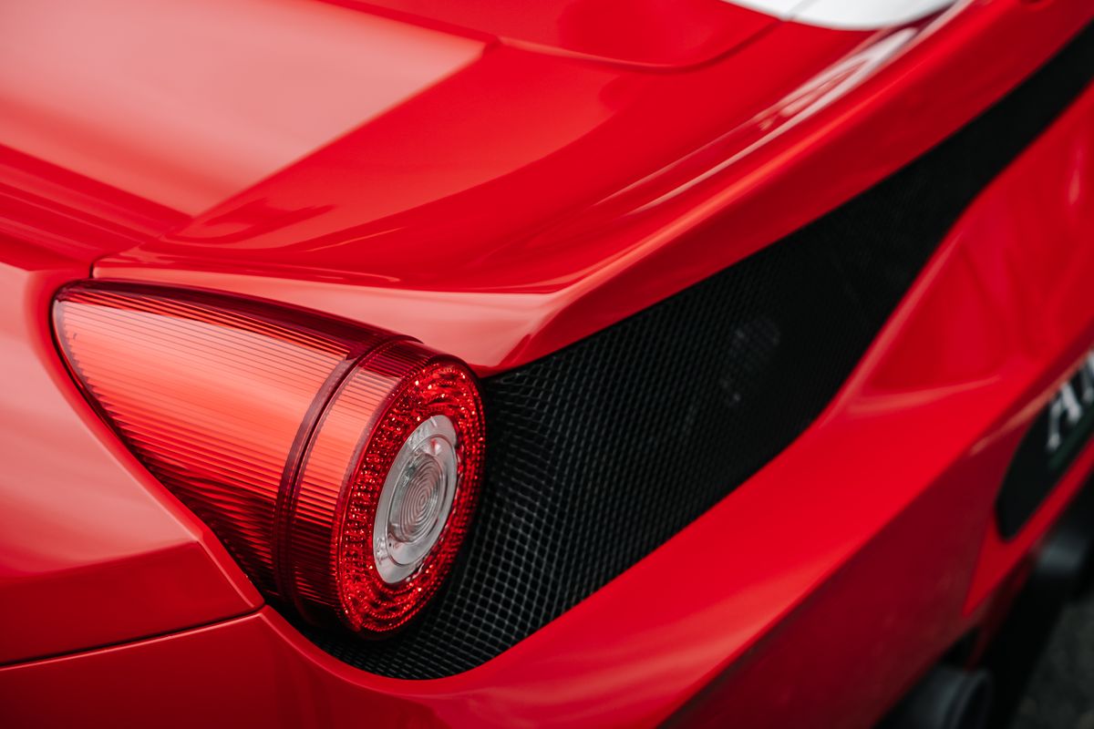 FERRARI 458 SPECIALE