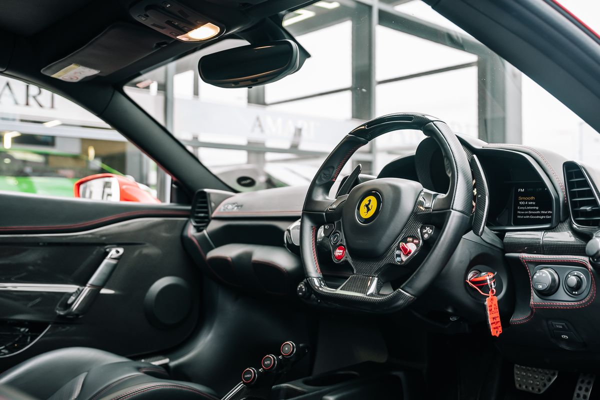 FERRARI 458 SPECIALE