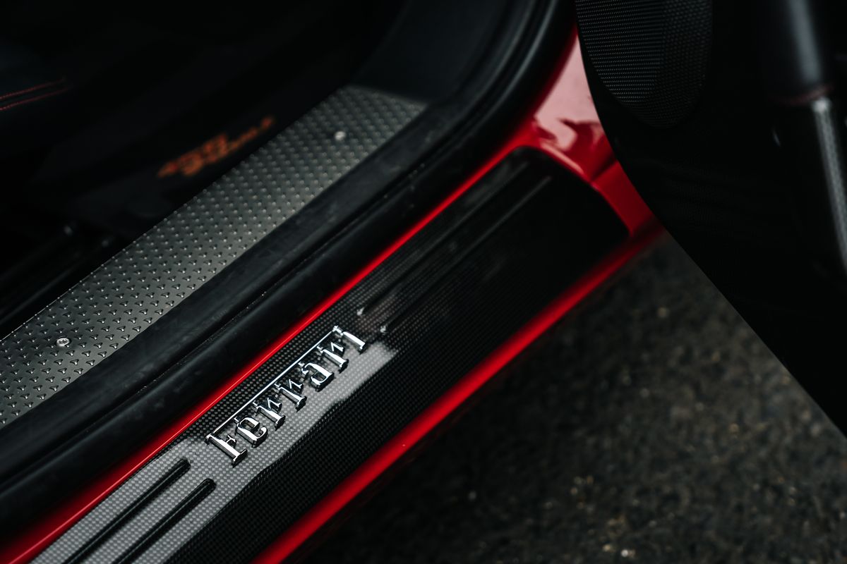 FERRARI 458 SPECIALE