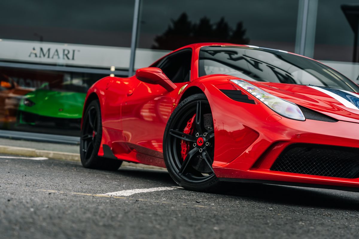 FERRARI 458 SPECIALE