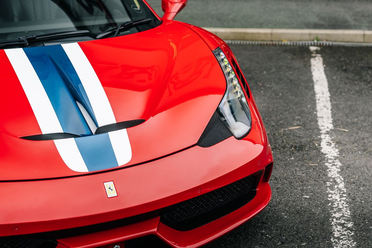 FERRARI 458 SPECIALE