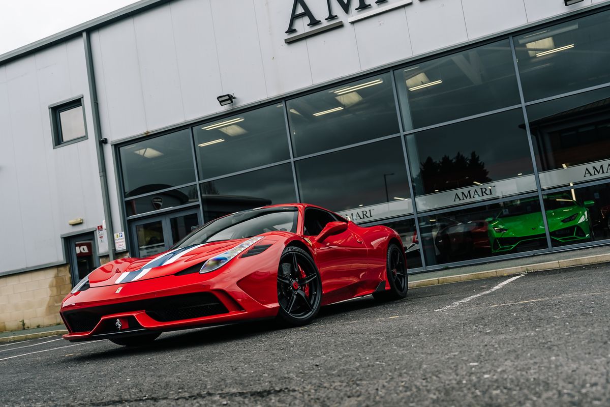 FERRARI 458 SPECIALE