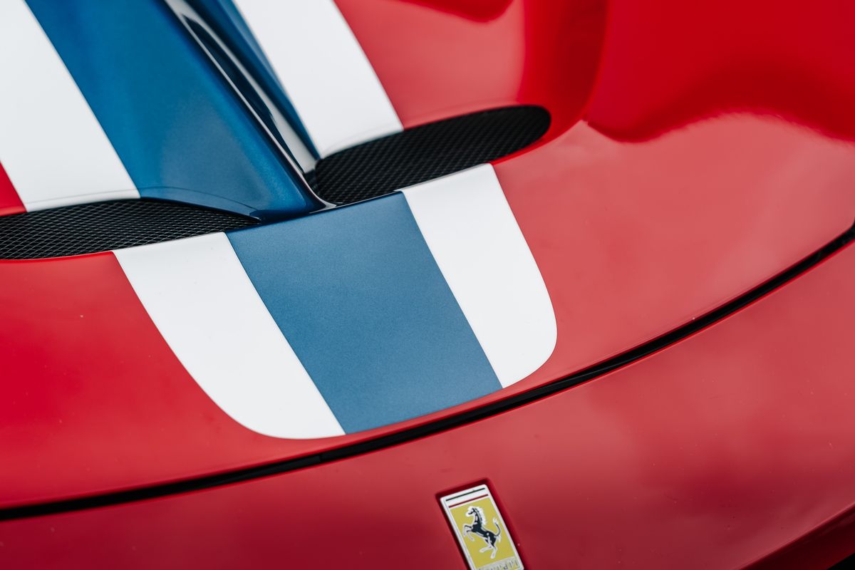 FERRARI 458 SPECIALE