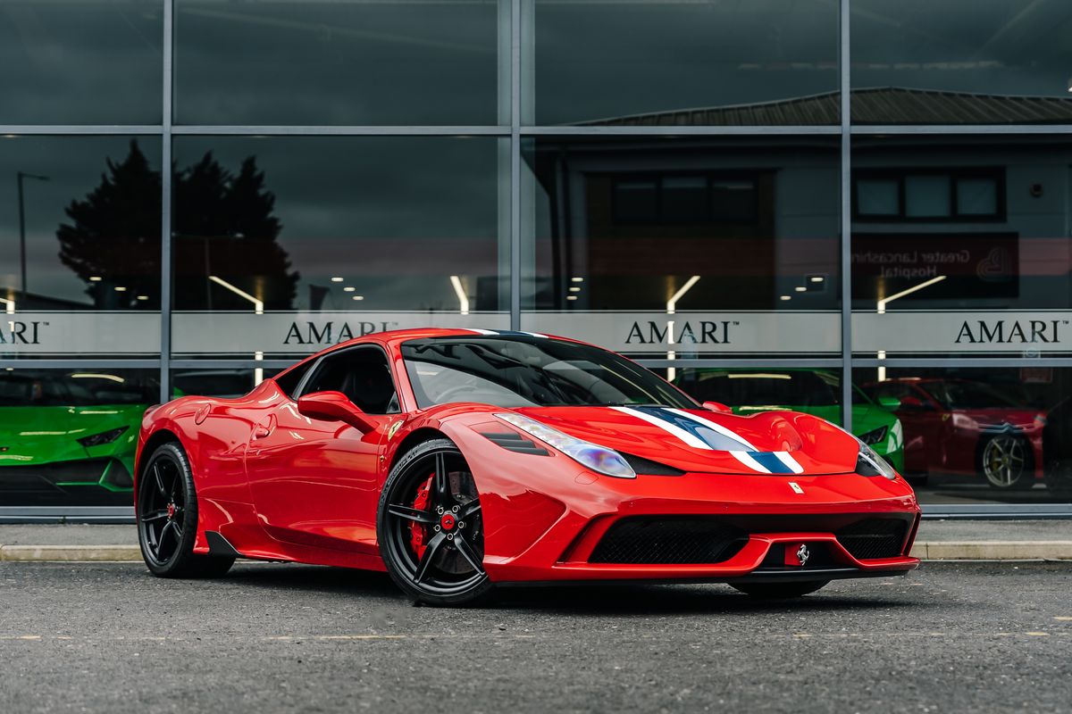 FERRARI 458 SPECIALE