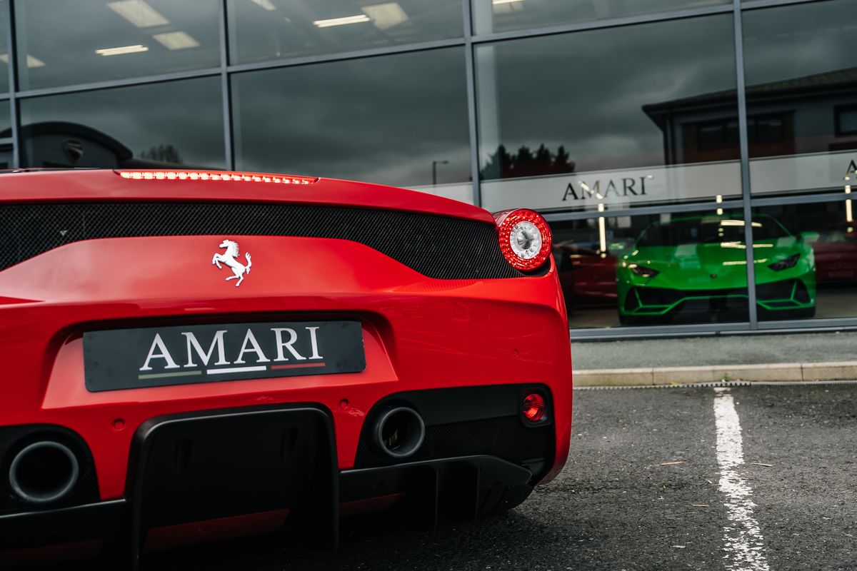 FERRARI 458 SPECIALE