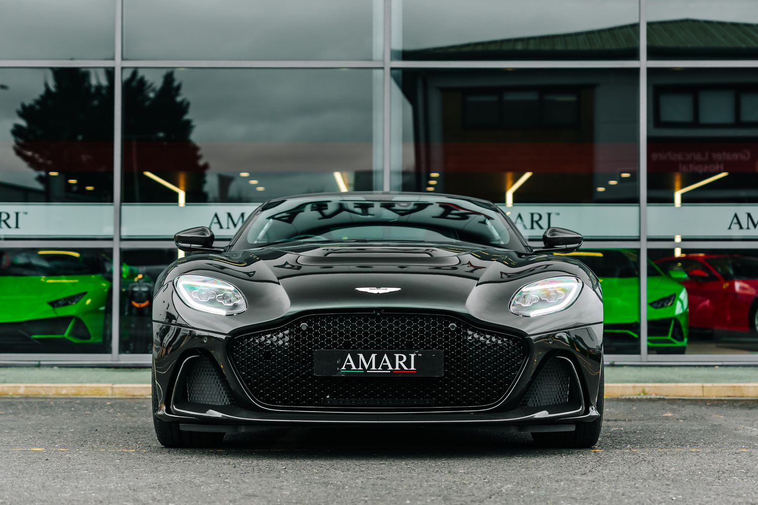 Aston Martin DBS Superleggera 770 Ultimate