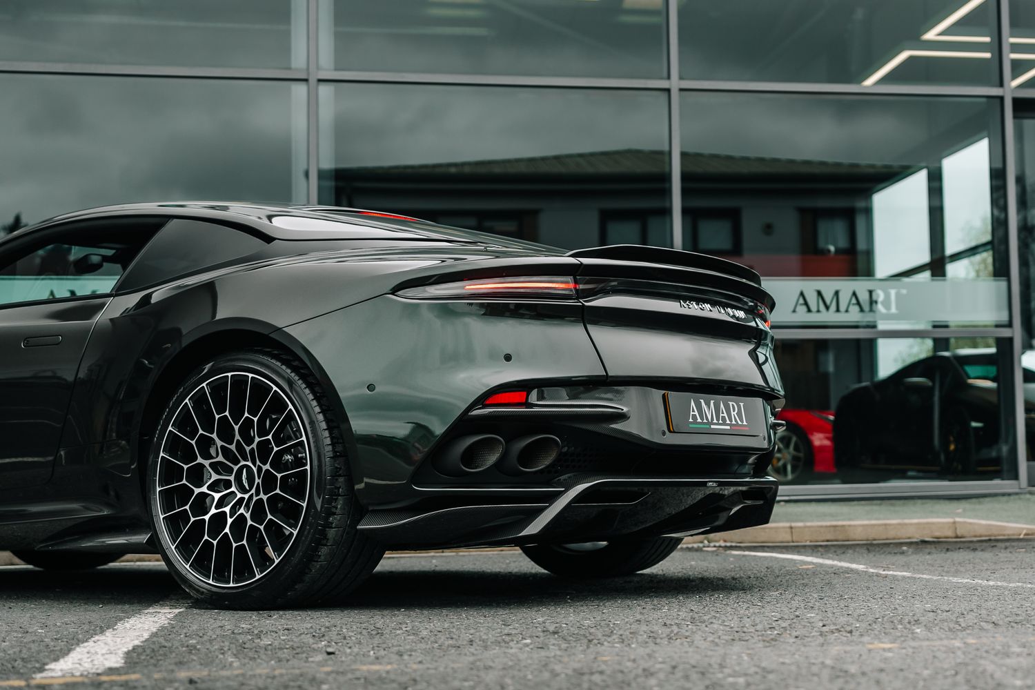 Aston Martin DBS Superleggera 770 Ultimate