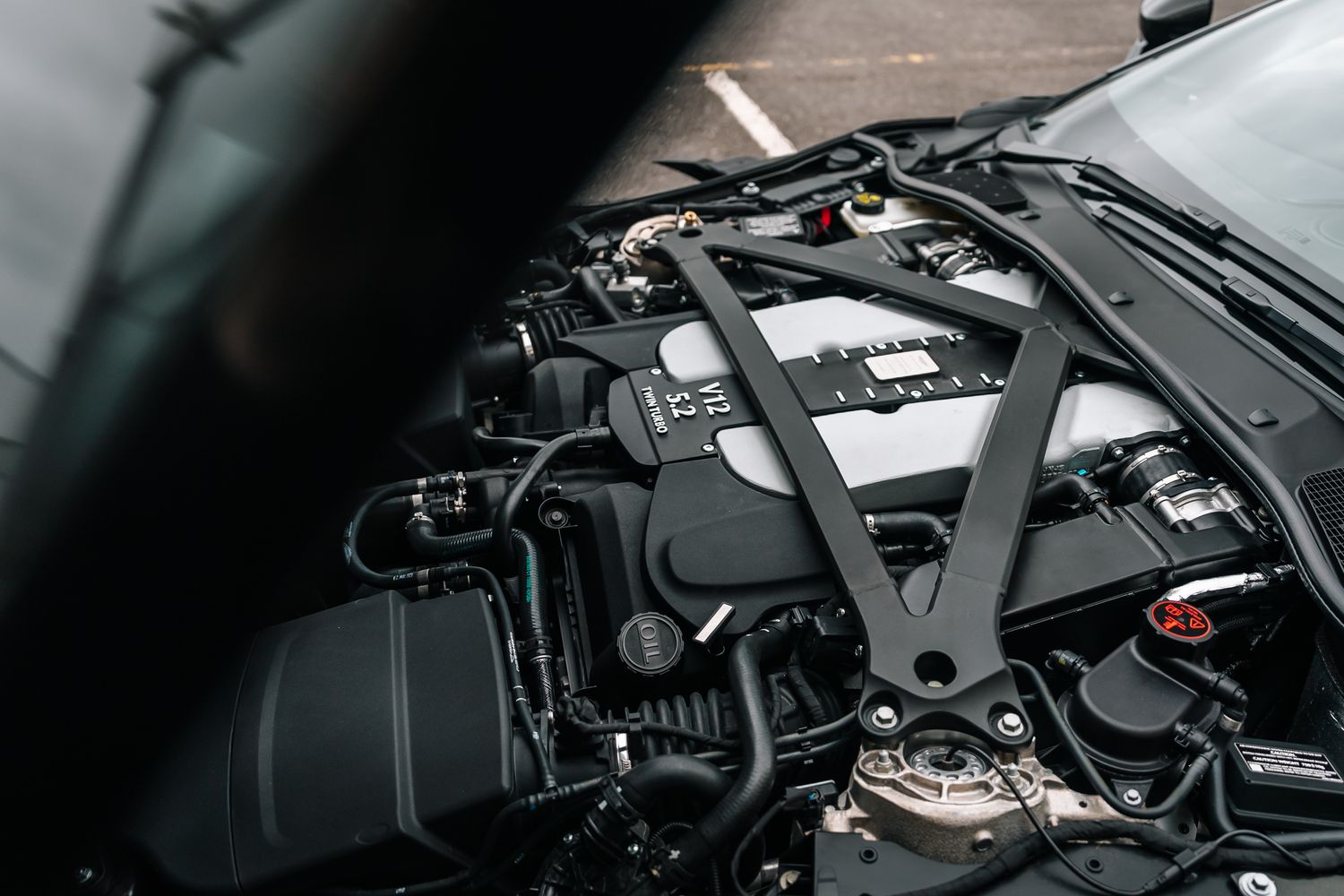 Aston Martin DBS Superleggera 770 Ultimate