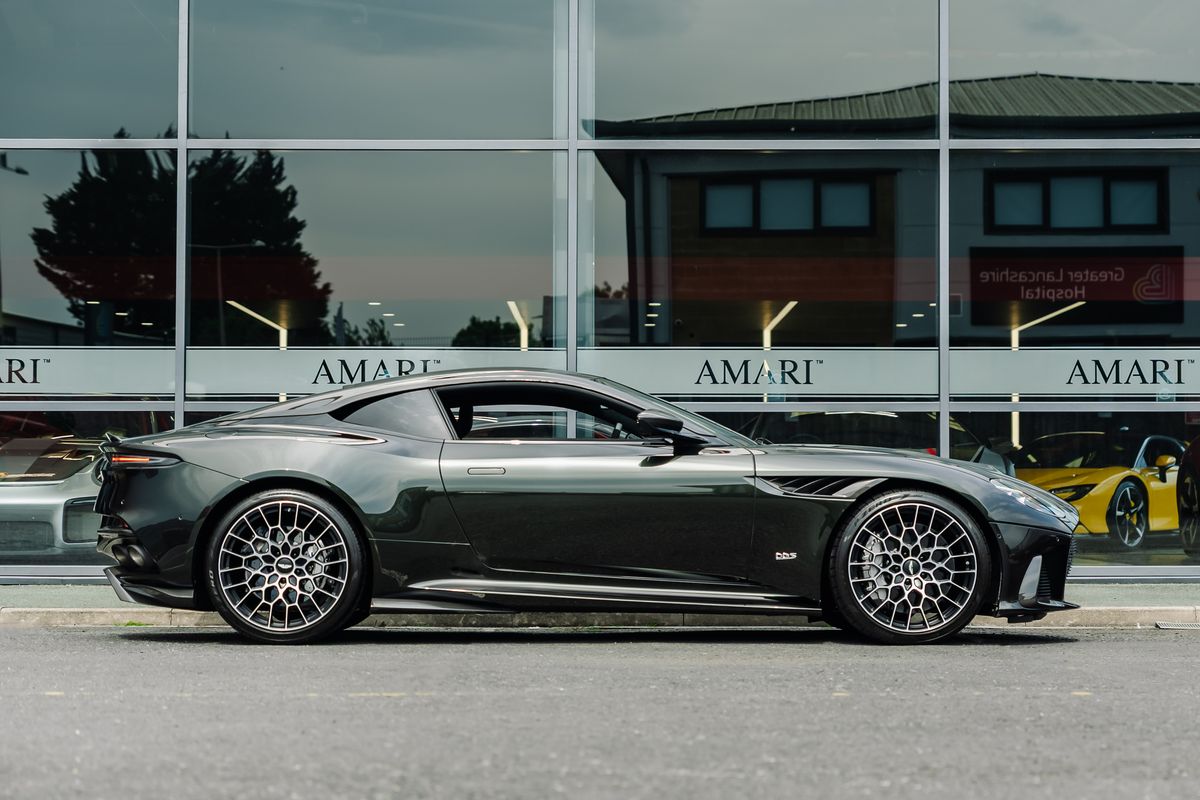 Aston Martin DBS Superleggera 770 Ultimate